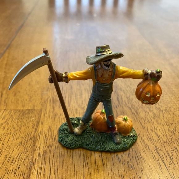 Department 56 Scarecrows - Picture 3 of 4